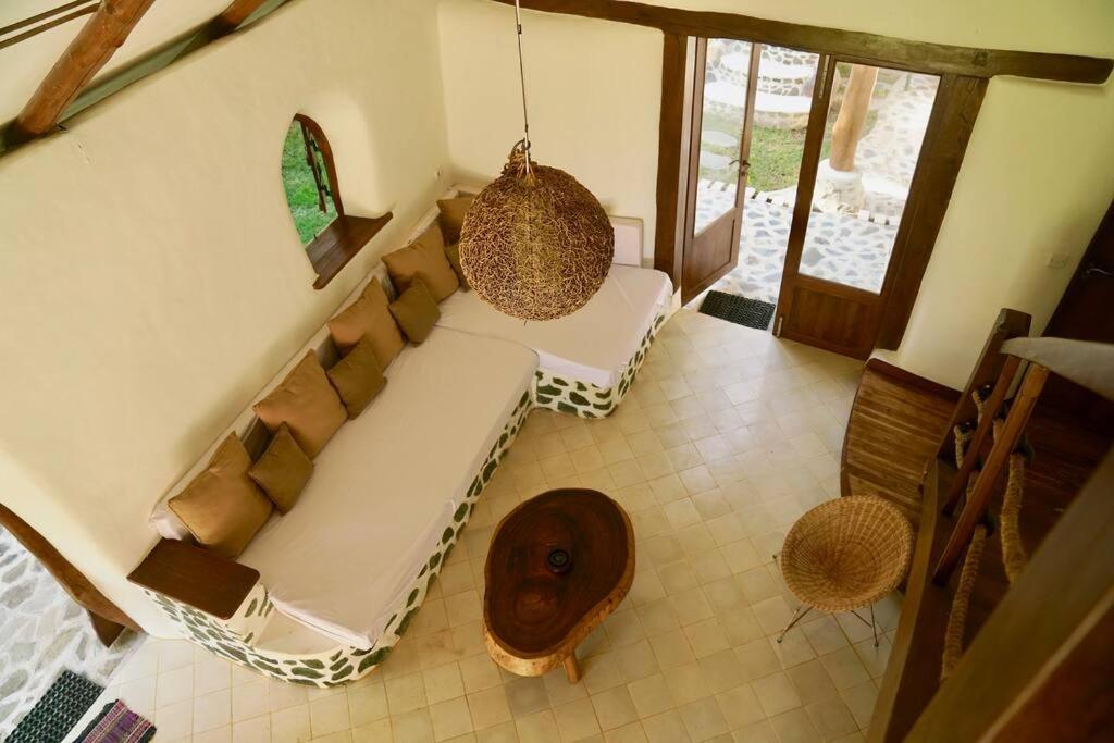 Beach-Front Sumbawa Surf House Lemonga Ngoại thất bức ảnh