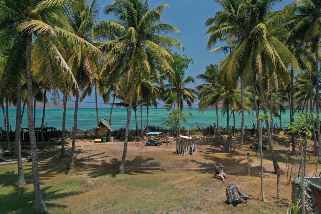 Beach-Front Sumbawa Surf House Lemonga Ngoại thất bức ảnh